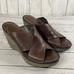 BORN Criss Cross Expresso Brown Leather Wedge Sandals